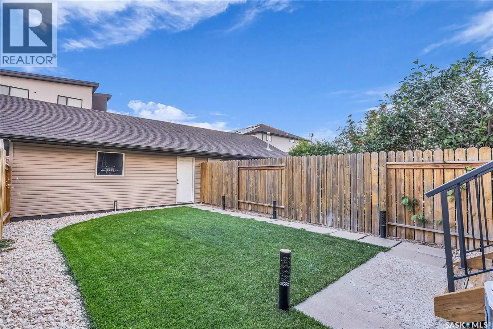 343 Willowgrove LANE