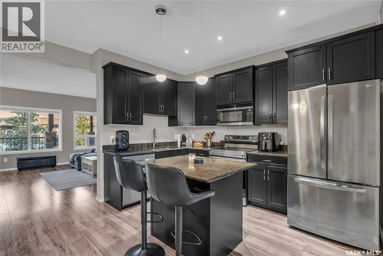 343 Willowgrove LANE