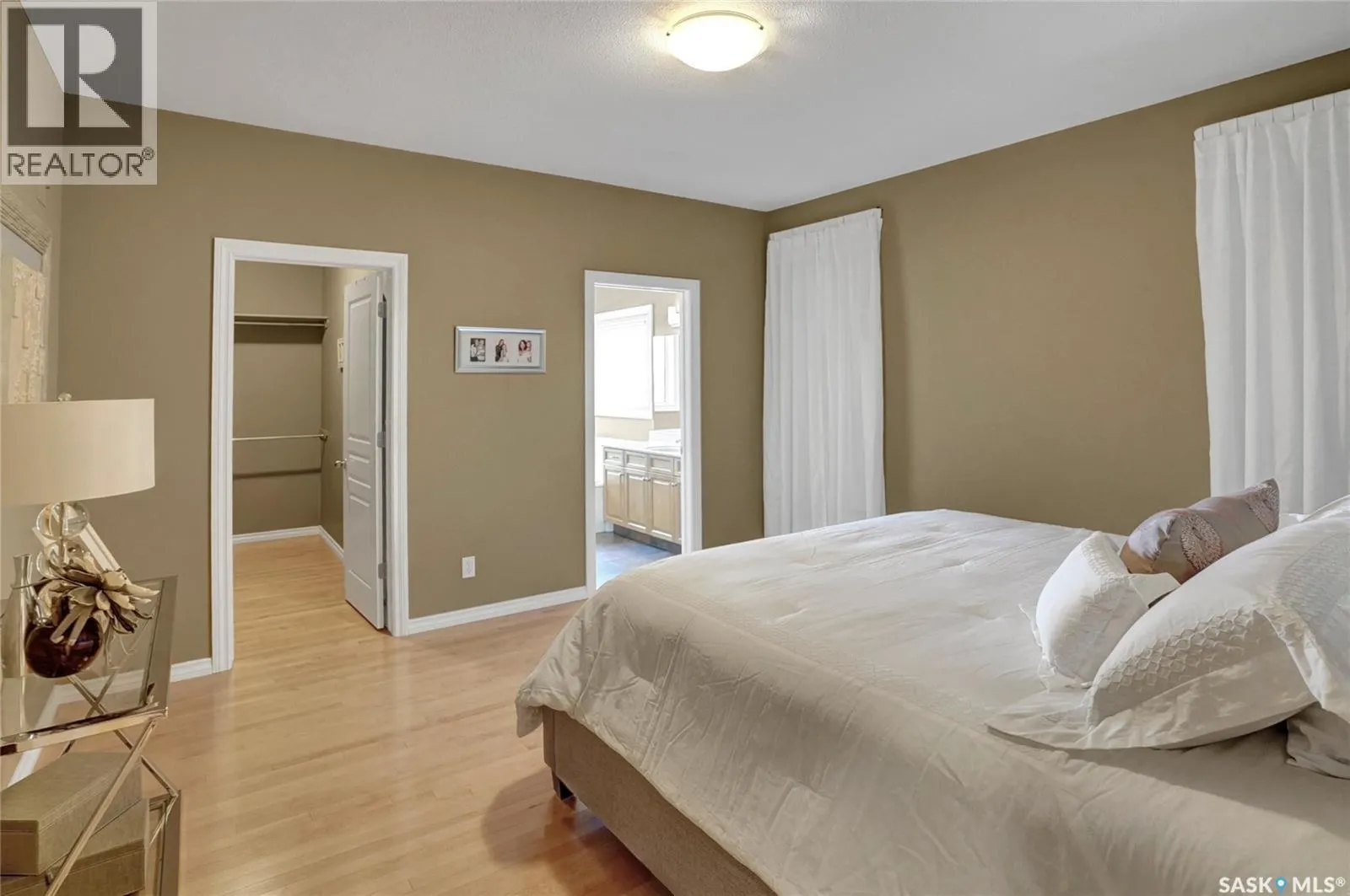 215 Calypso DRIVE