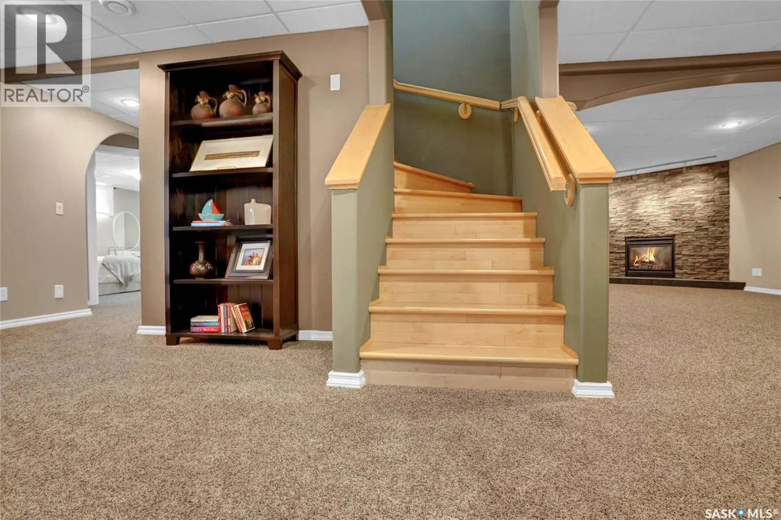 215 Calypso DRIVE