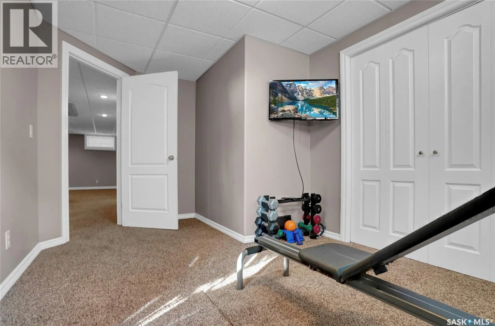 215 Calypso DRIVE