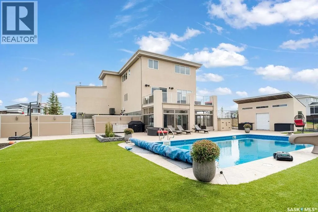 309 Spruce Creek CRESCENT