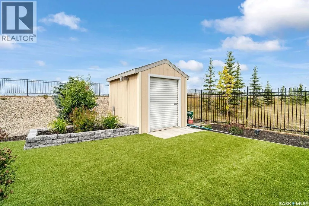 309 Spruce Creek CRESCENT