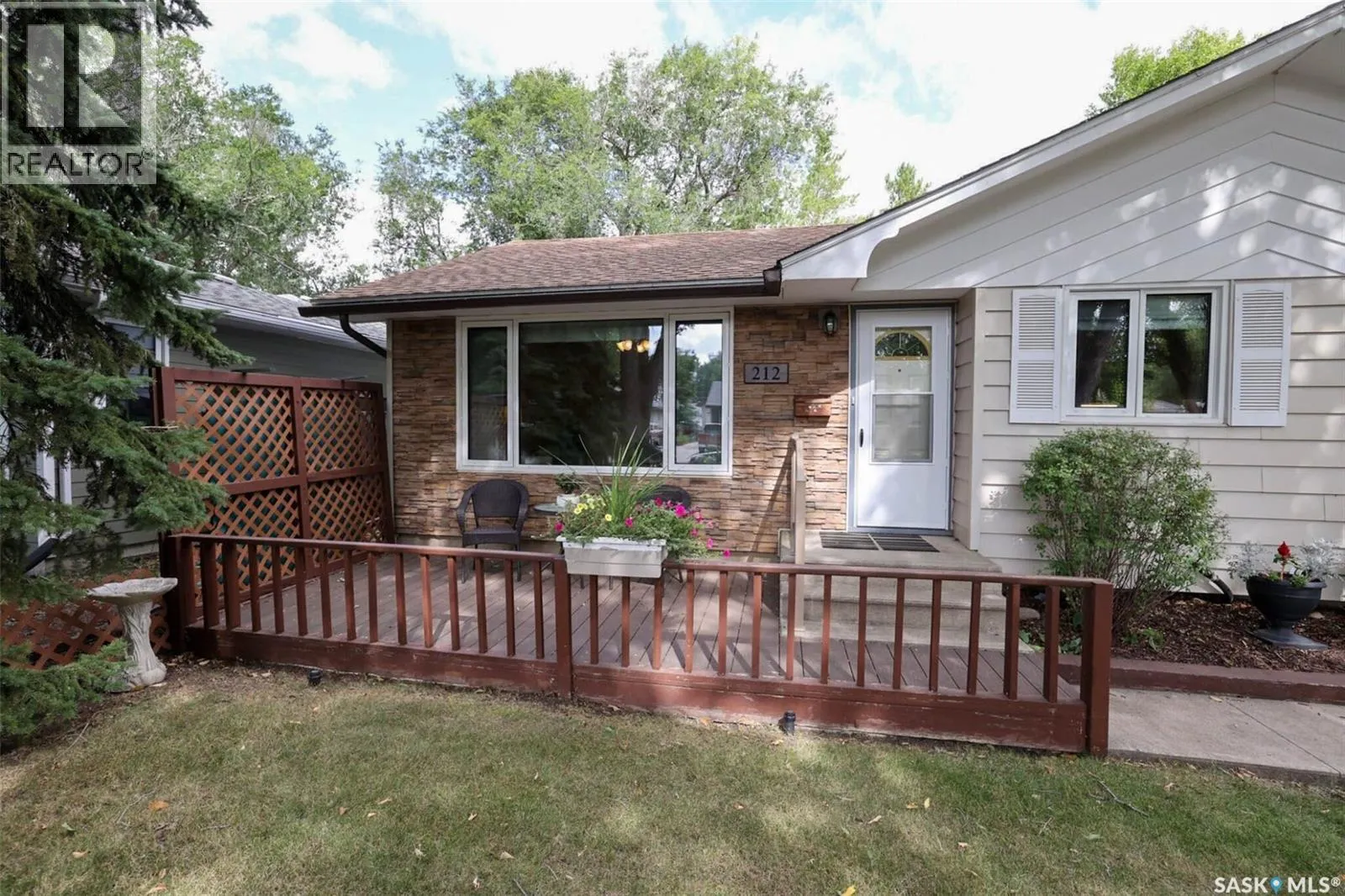 212 Shannon ROAD