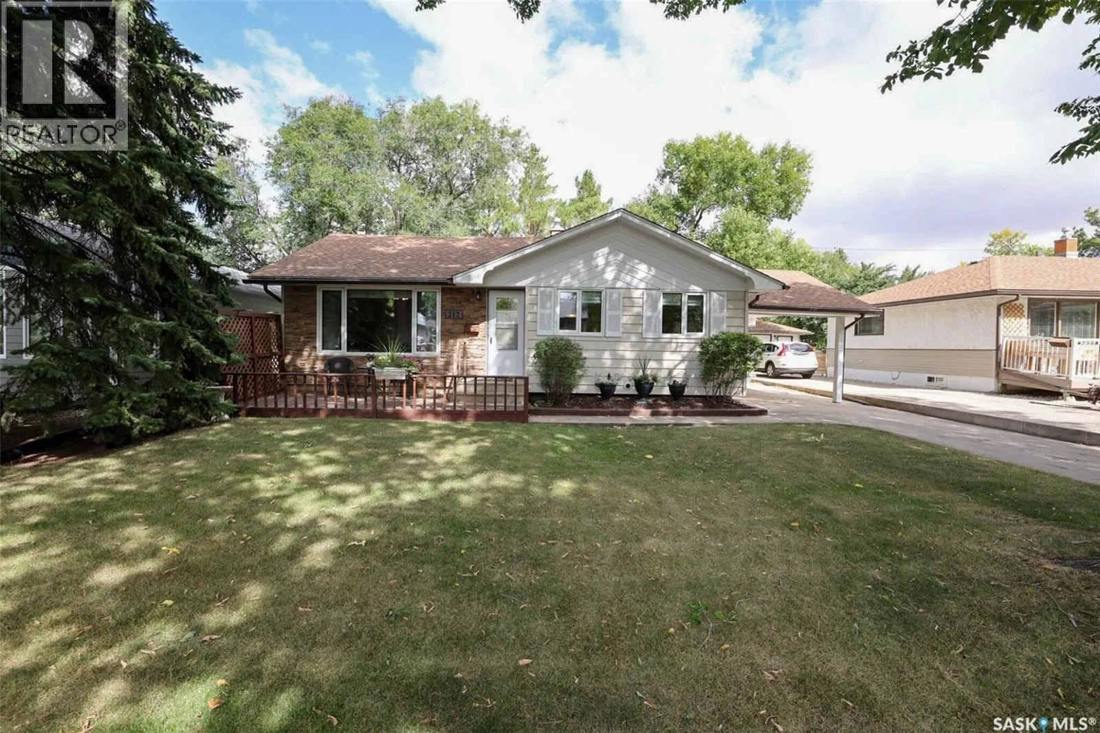212 Shannon ROAD