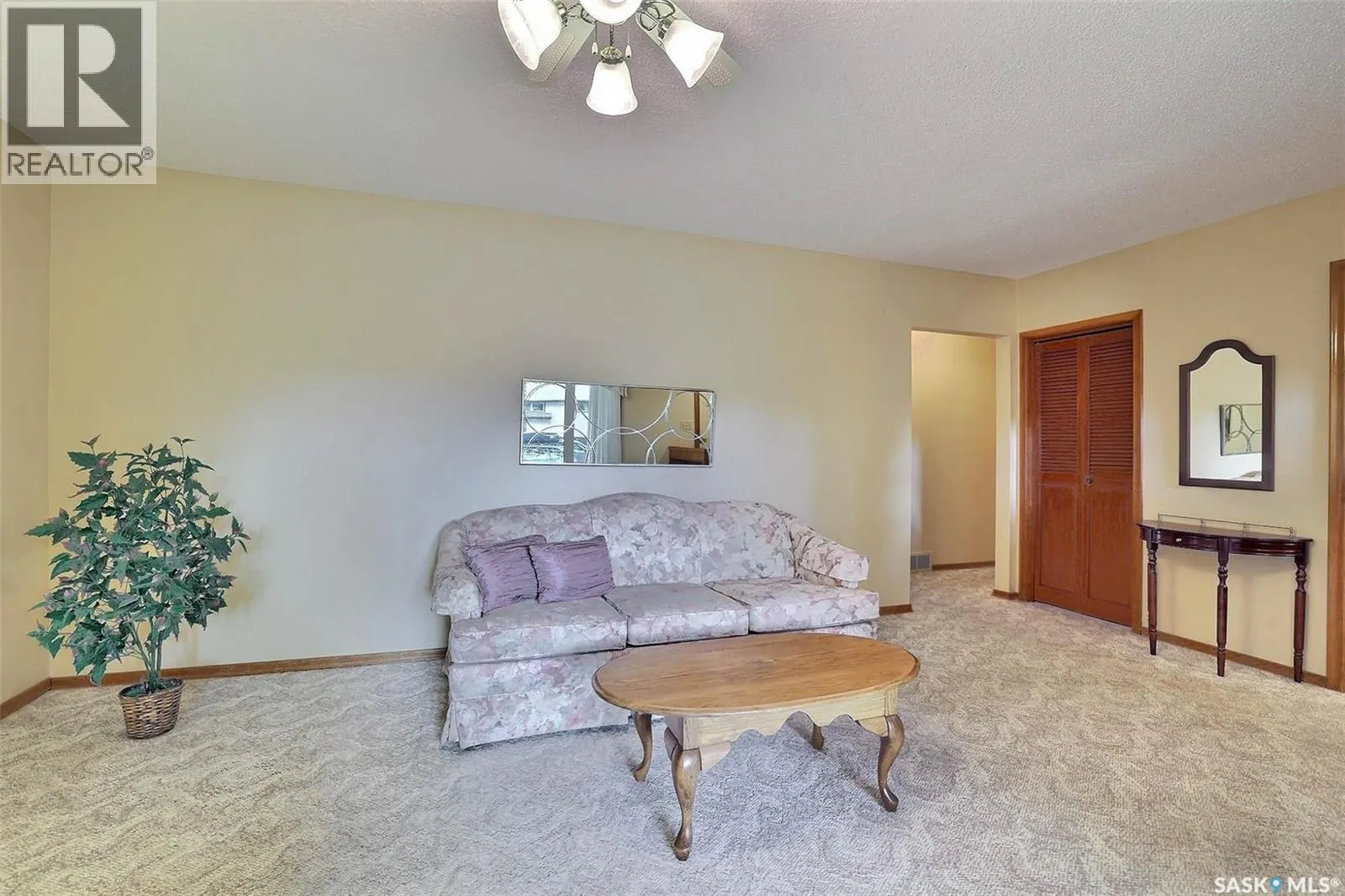 212 Shannon ROAD