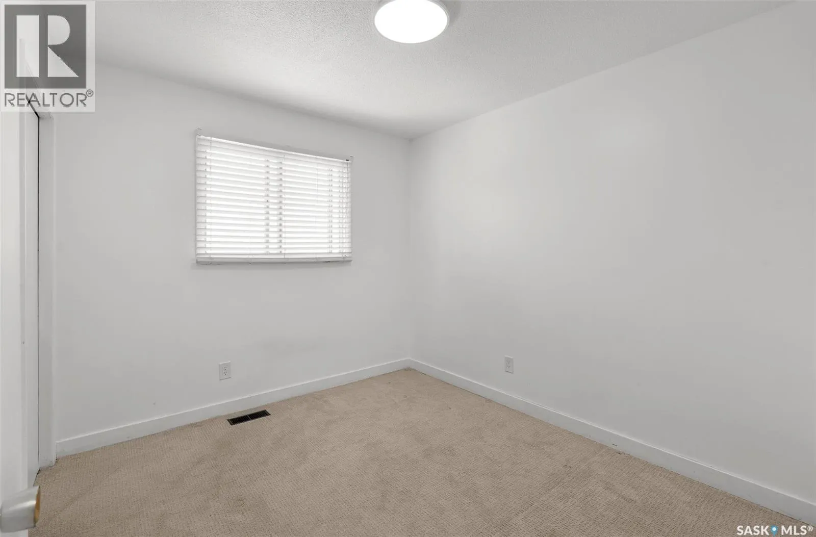 2914 33rd STREET W