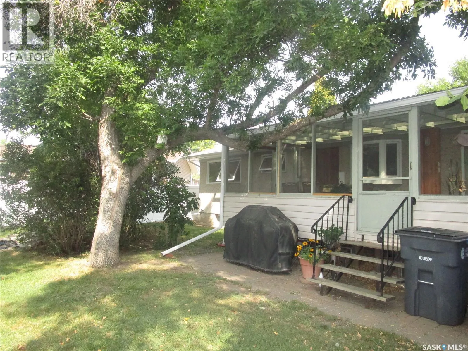 129 Empire PLACE