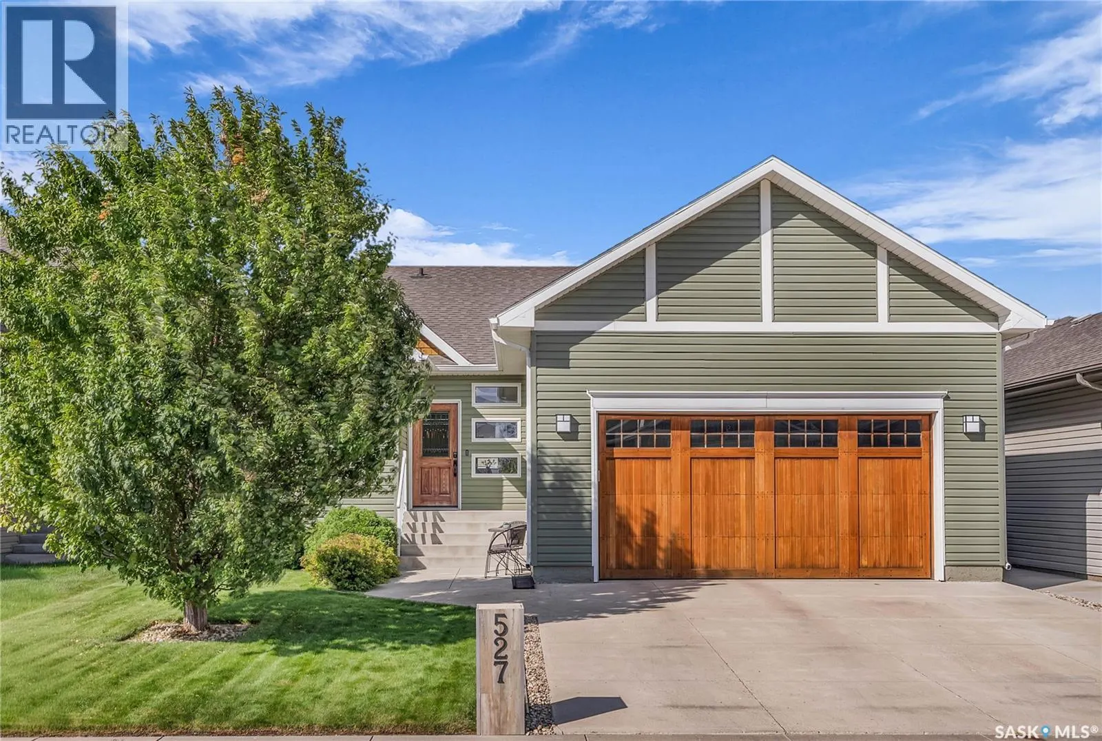 527 Allwood MANOR