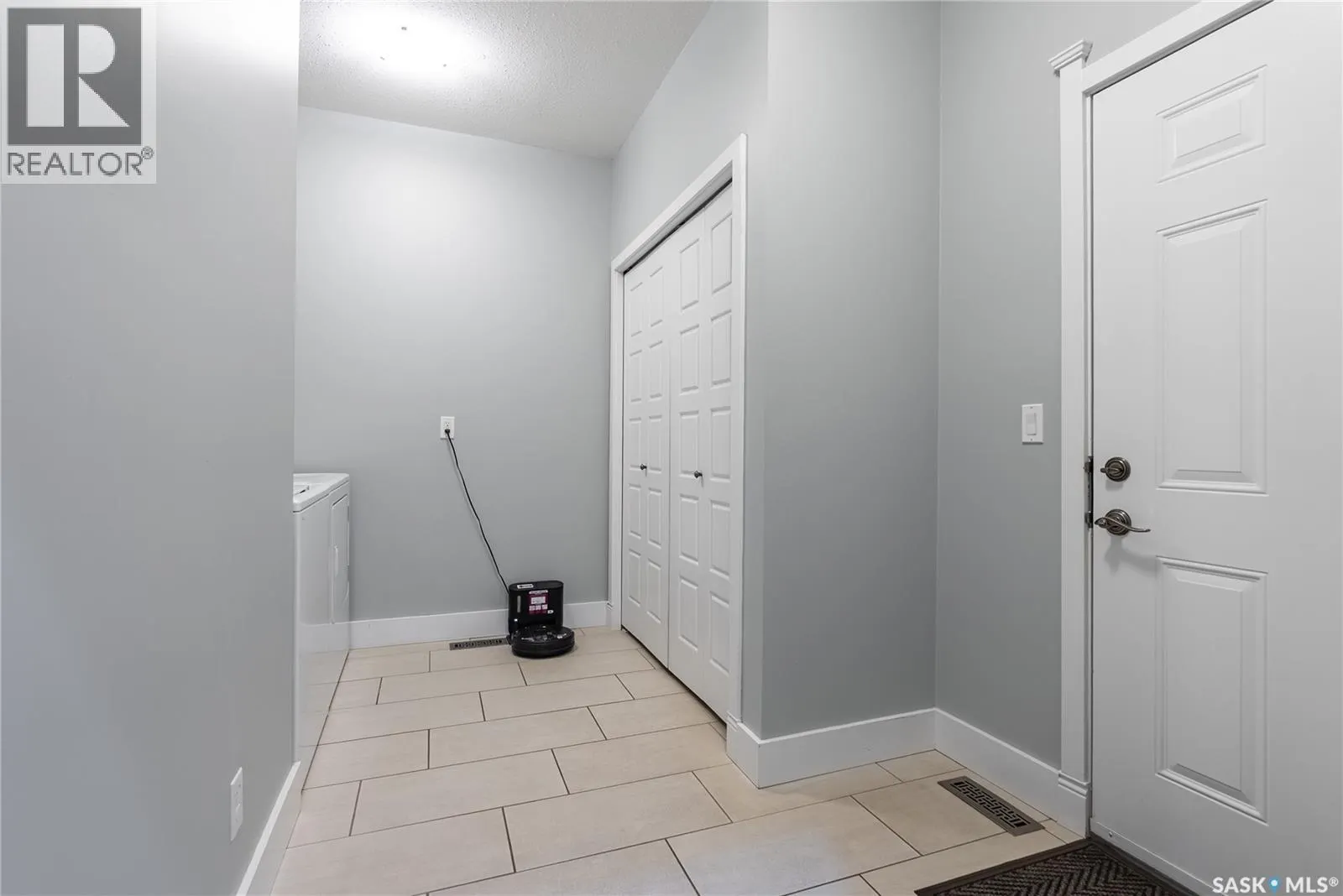 527 Allwood MANOR