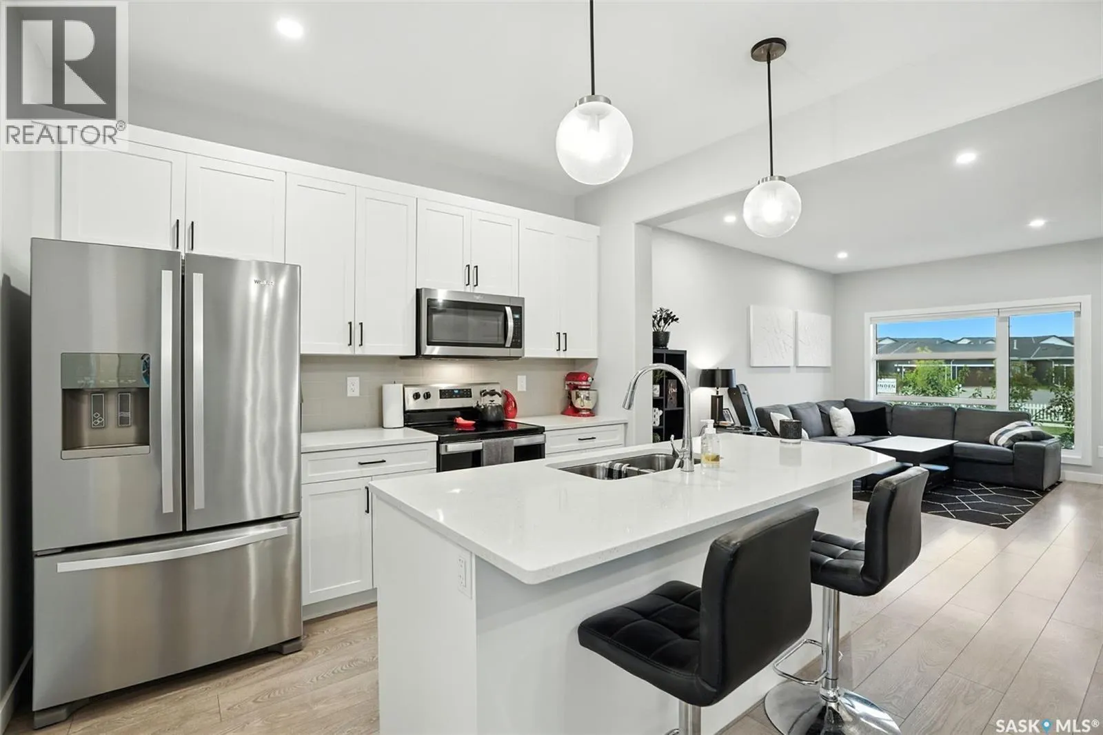 246 Brighton BOULEVARD