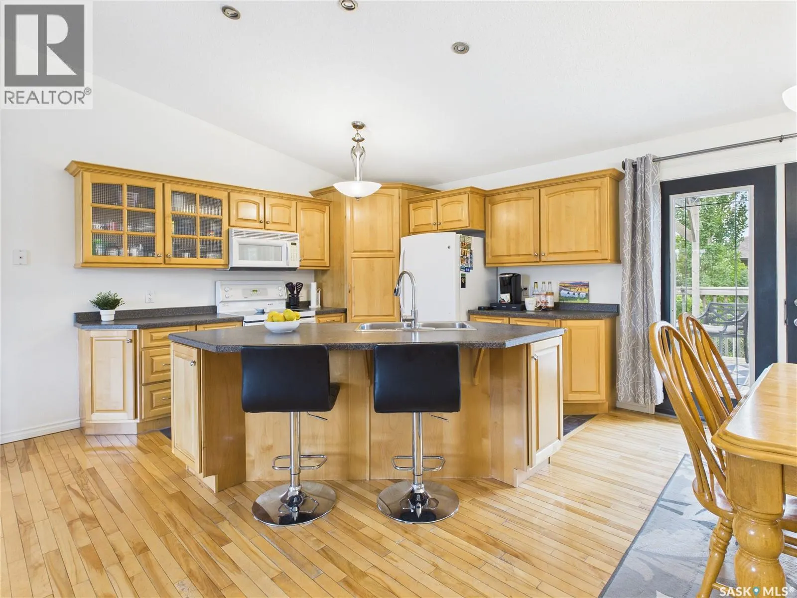 615 CASEY ROAD