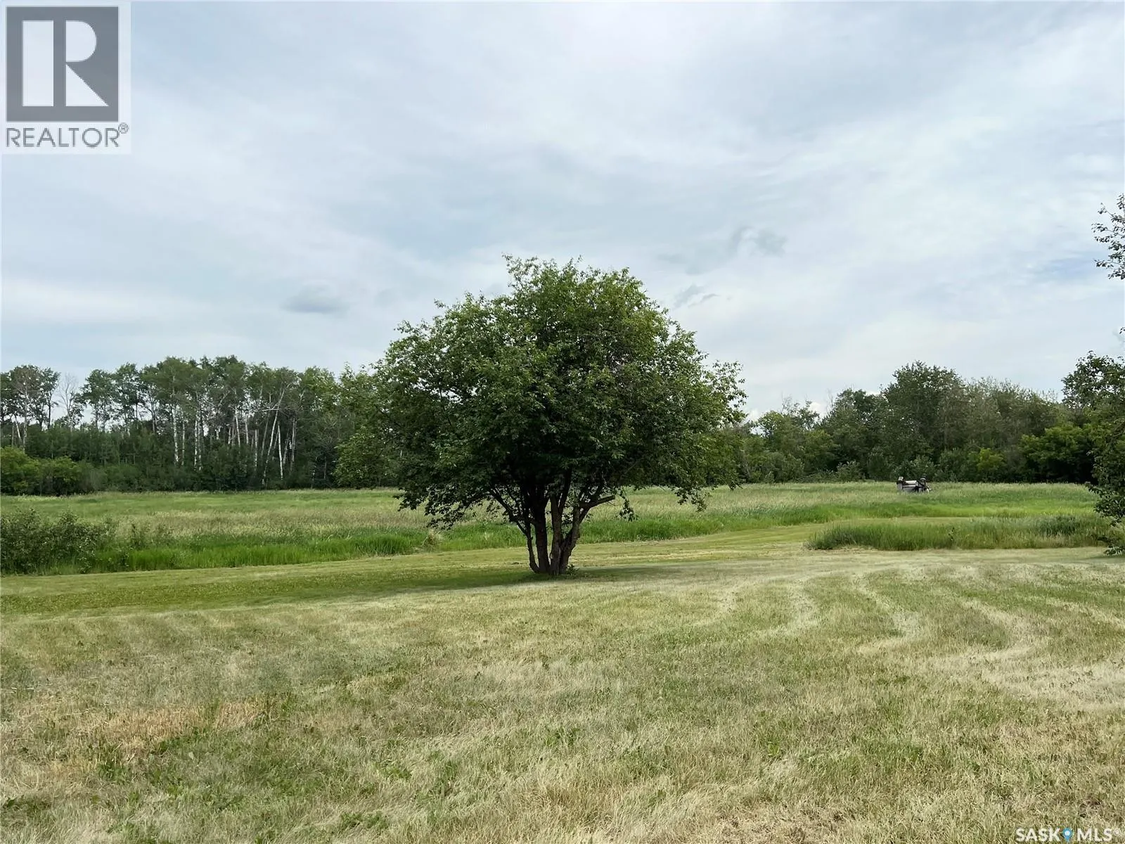Hill Acreage