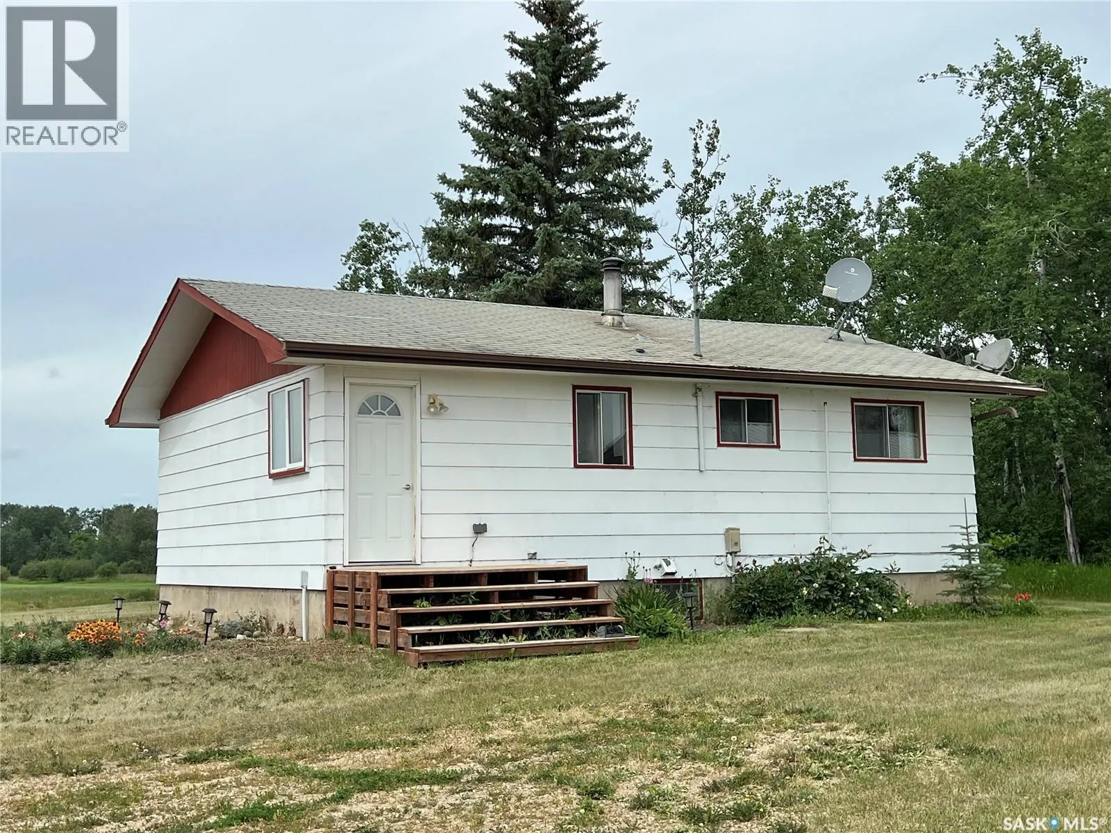 Hill Acreage