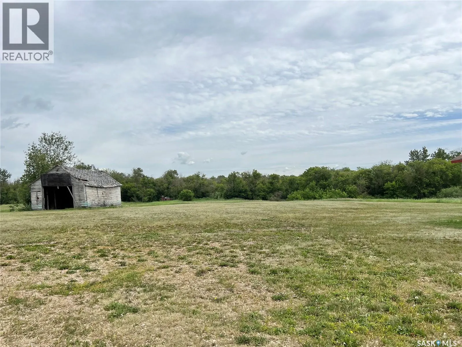 Hill Acreage