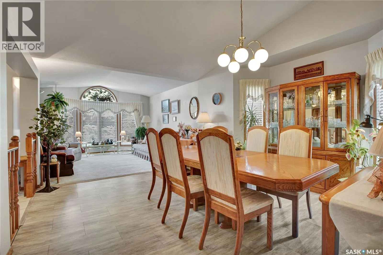 302 6th STREET