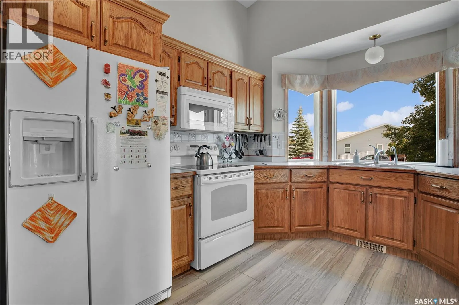 302 6th STREET