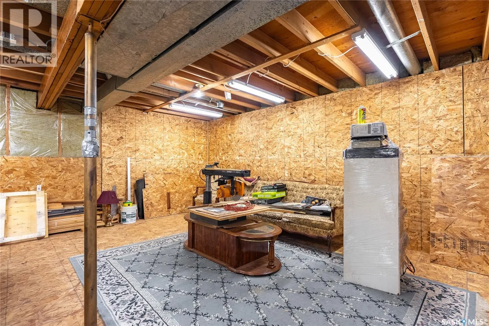 3205 33rd STREET W