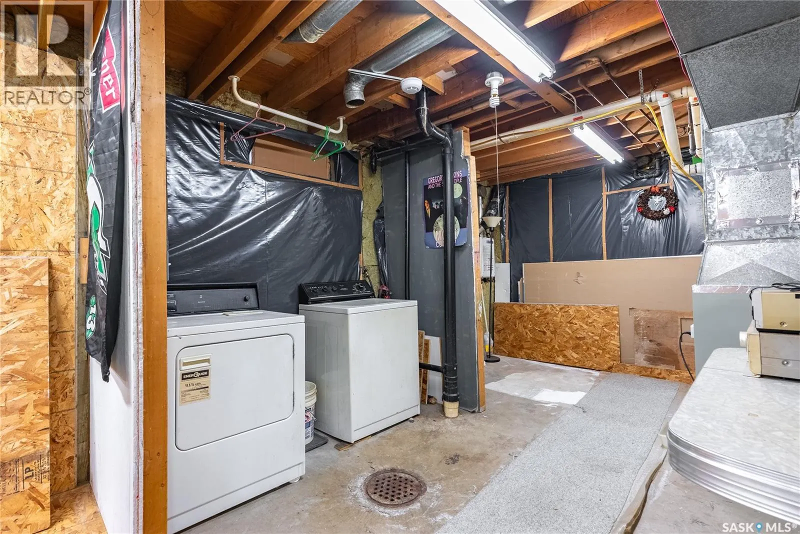 3205 33rd STREET W
