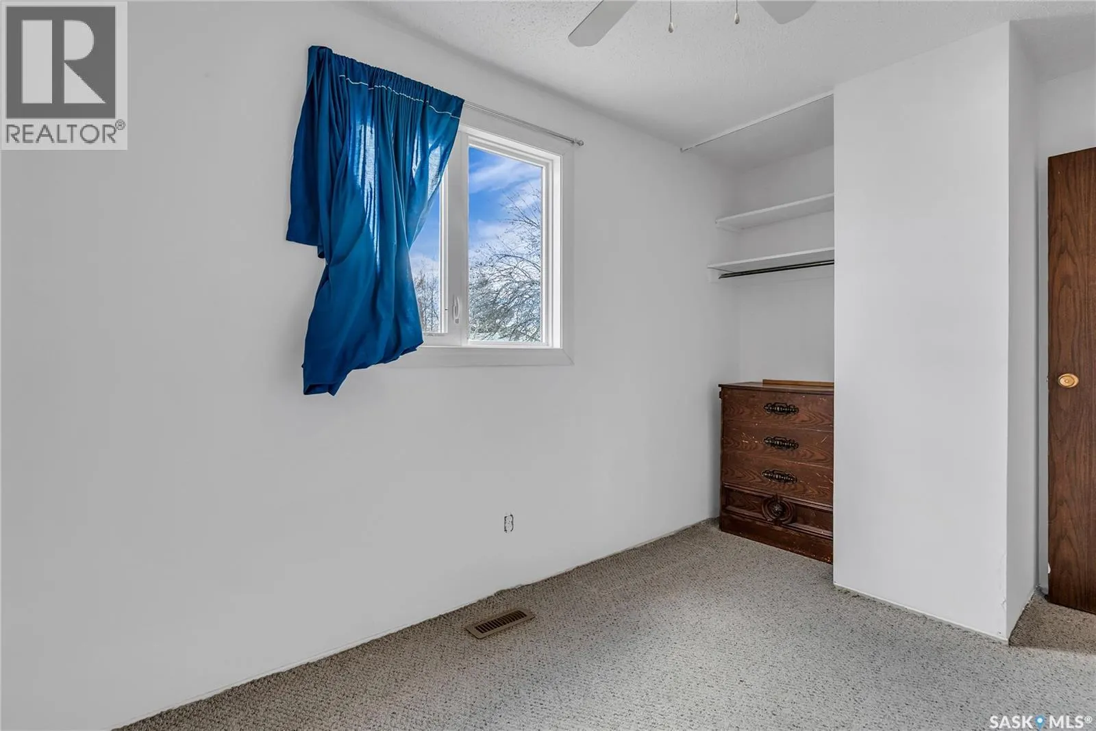 3205 33rd STREET W