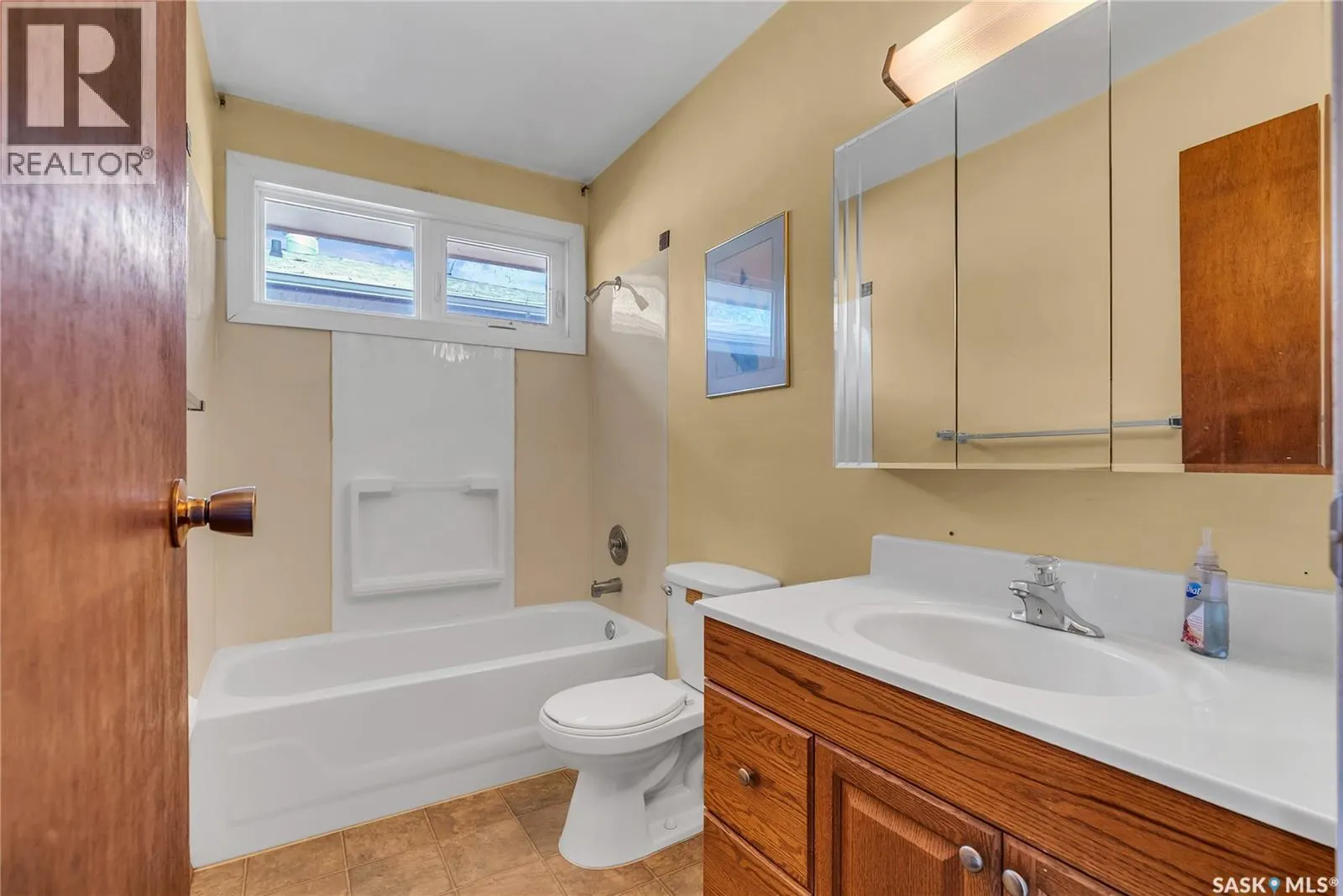 3205 33rd STREET W
