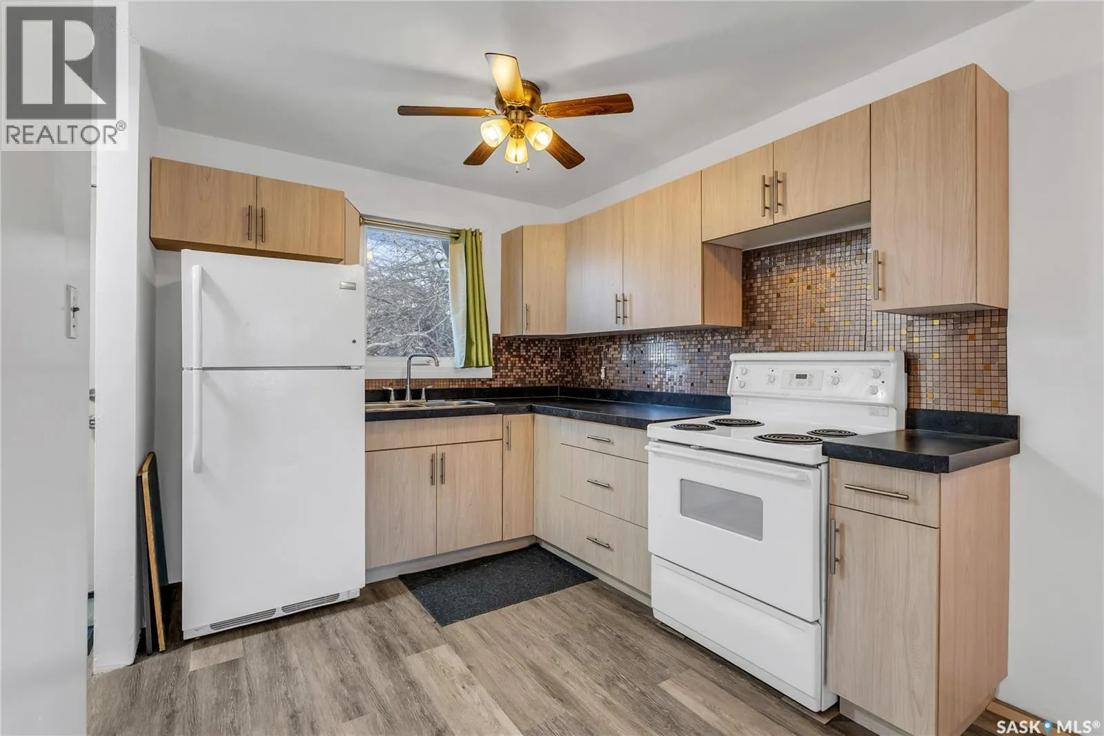 3205 33rd STREET W