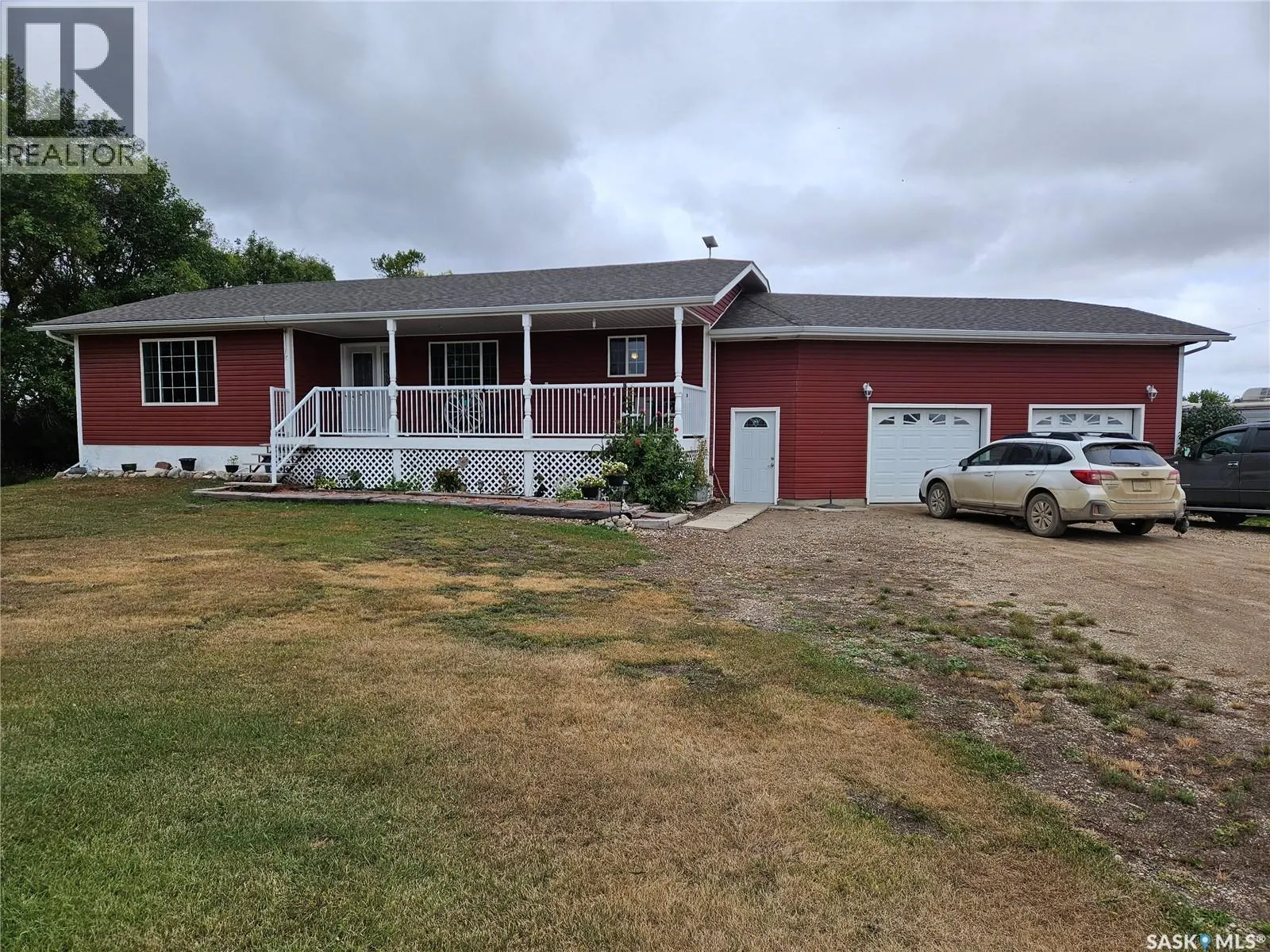 Redvers South Acreage.