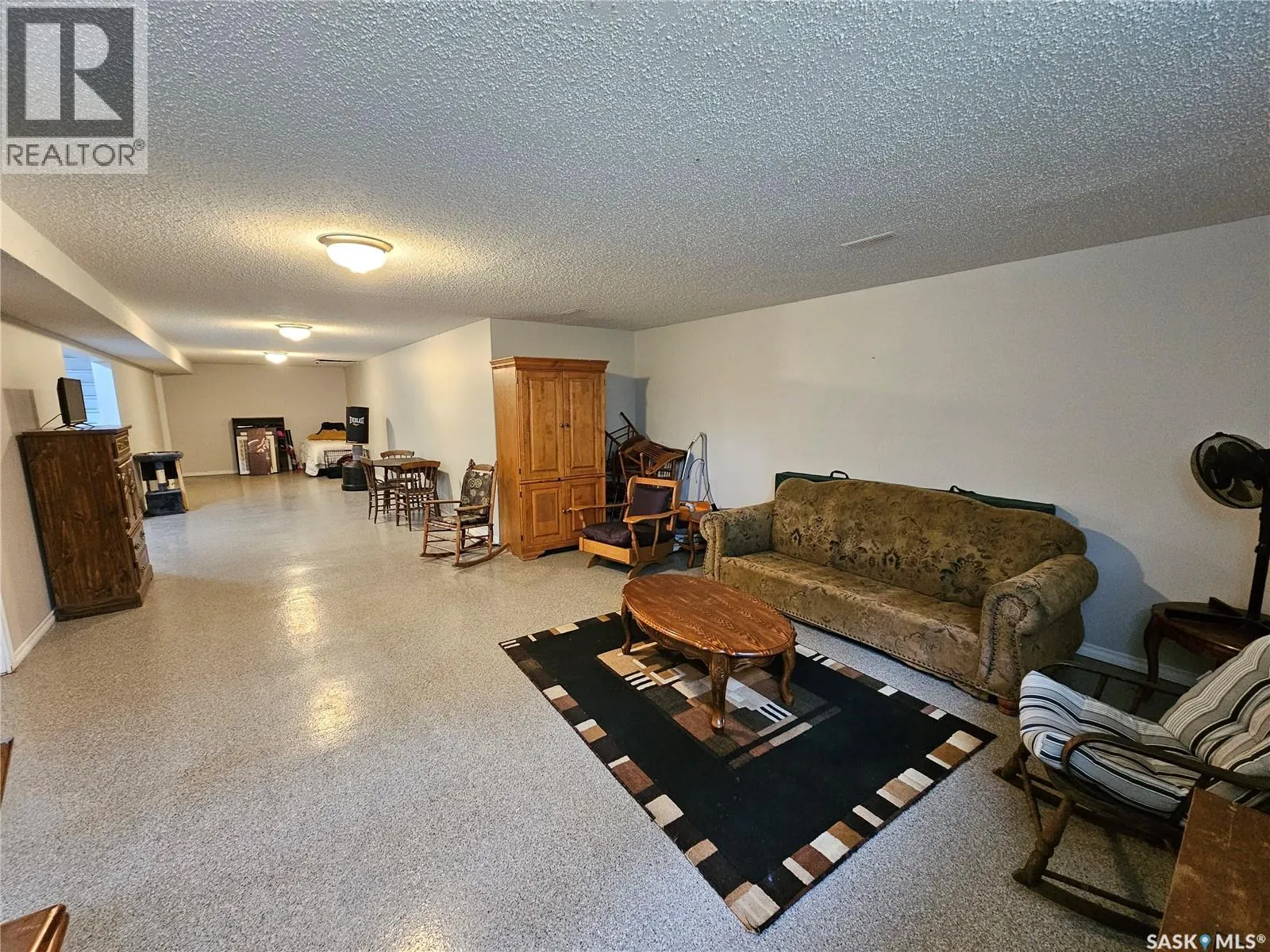 Redvers South Acreage.