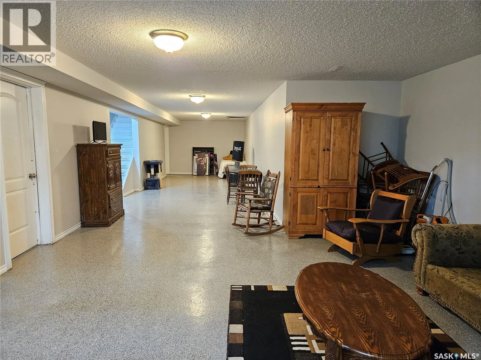Redvers South Acreage.
