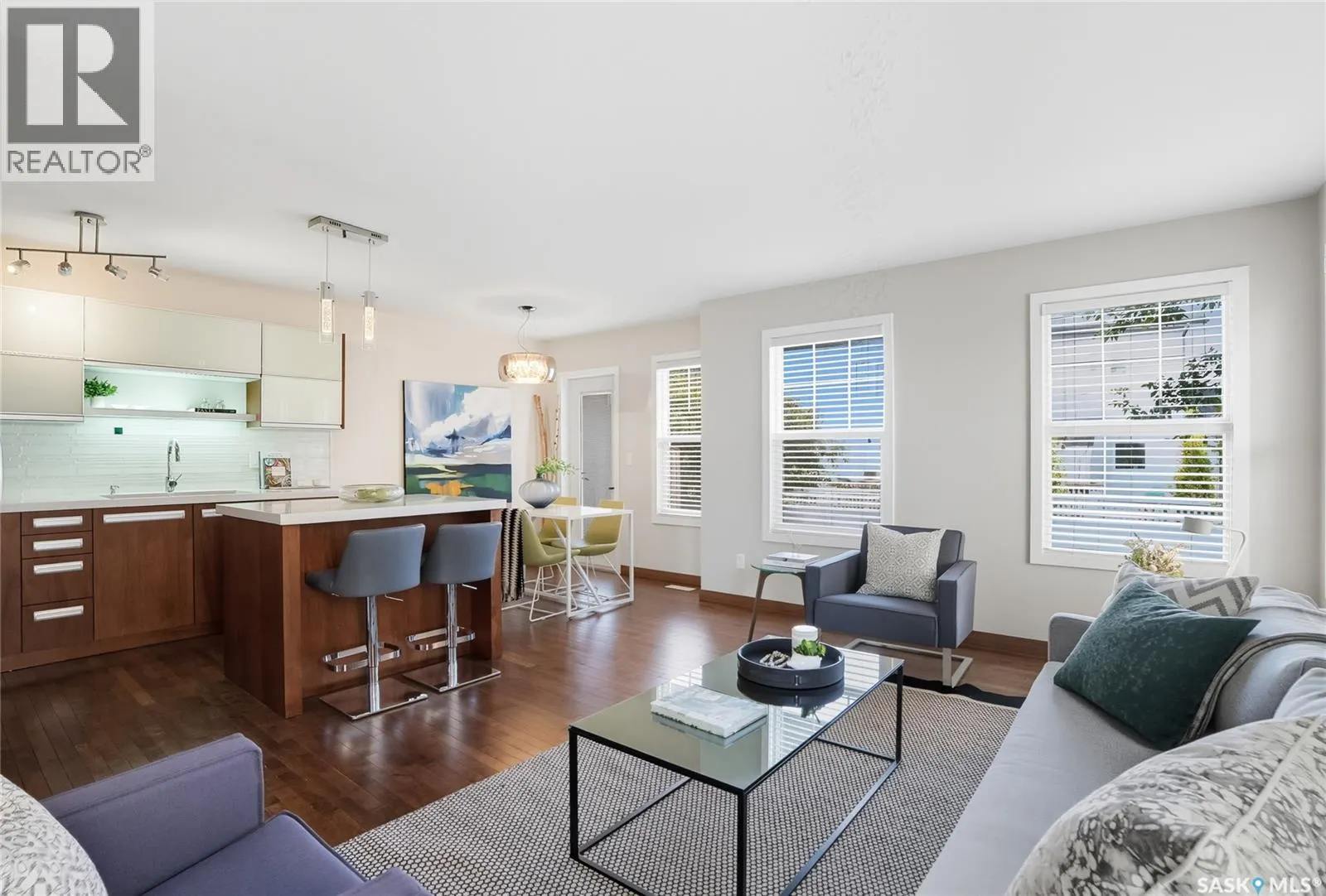 308 1555 Paton CRESCENT