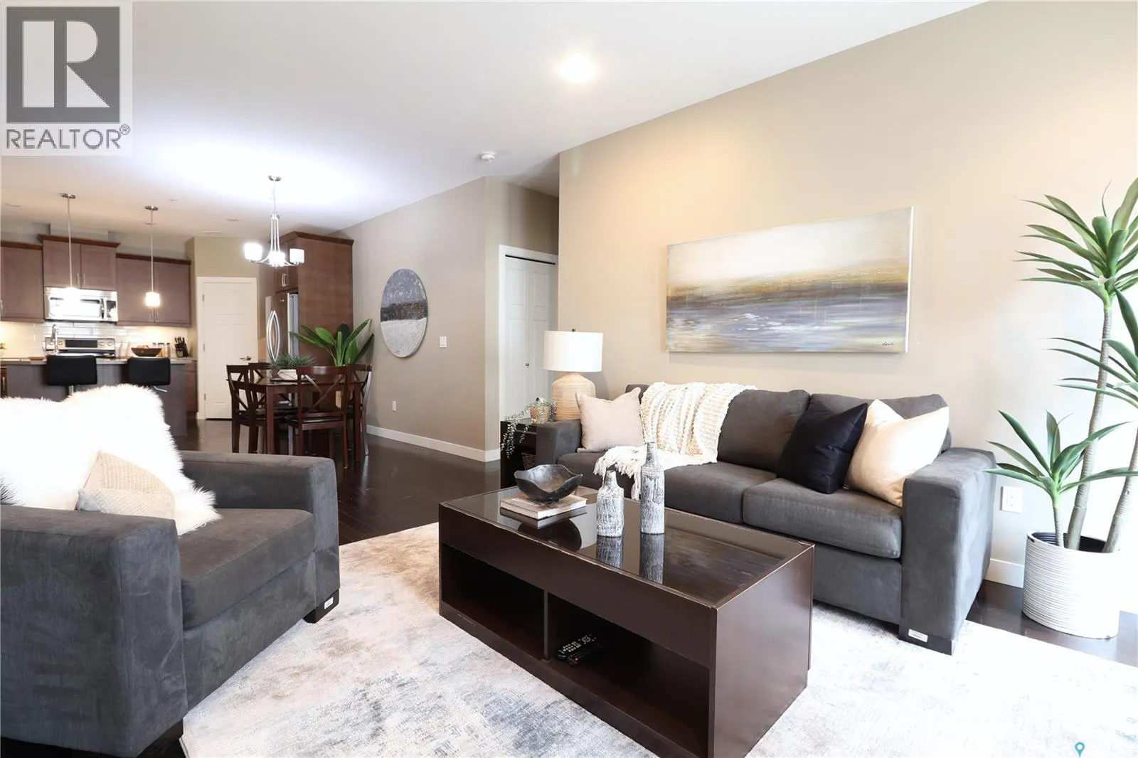1104 2055 Rose STREET