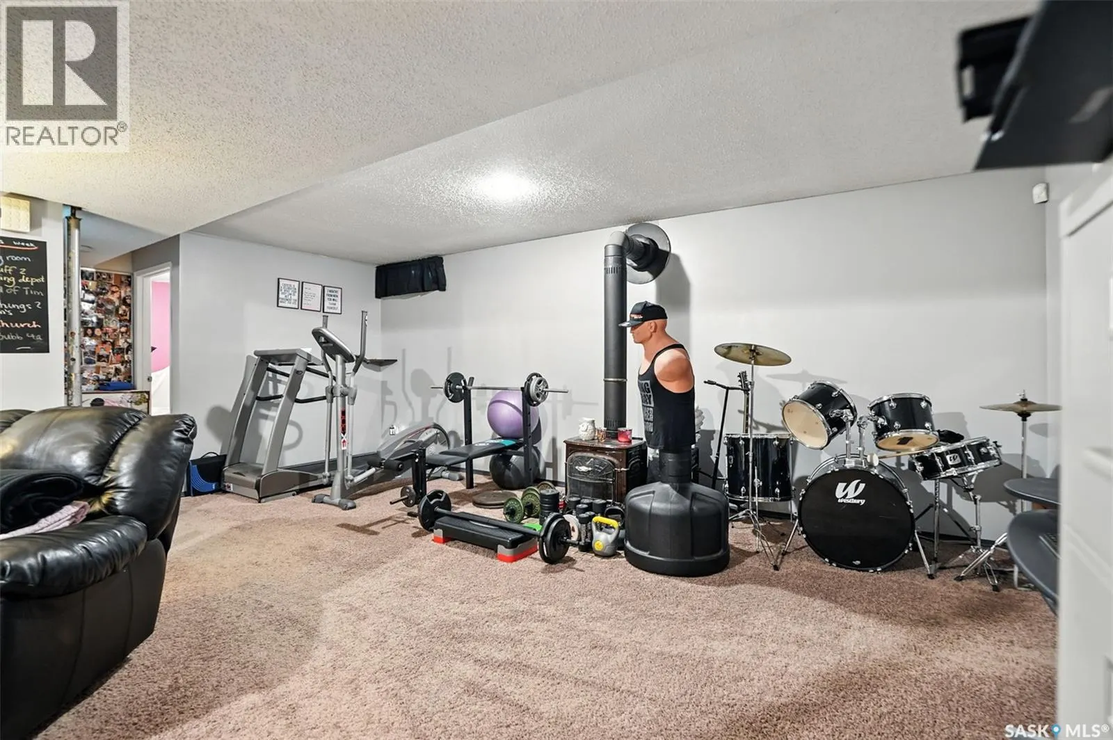 3714 Fairlight DRIVE