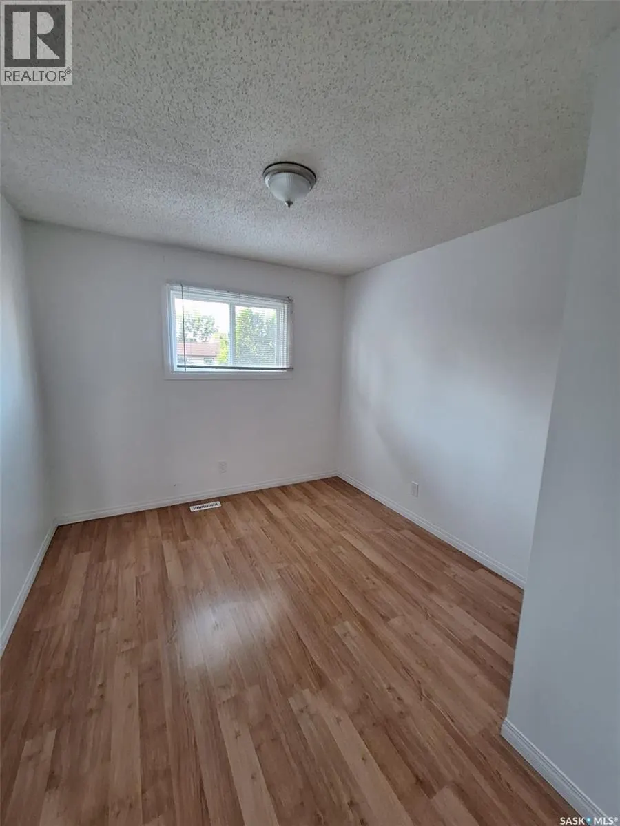 534-536 Reid WAY