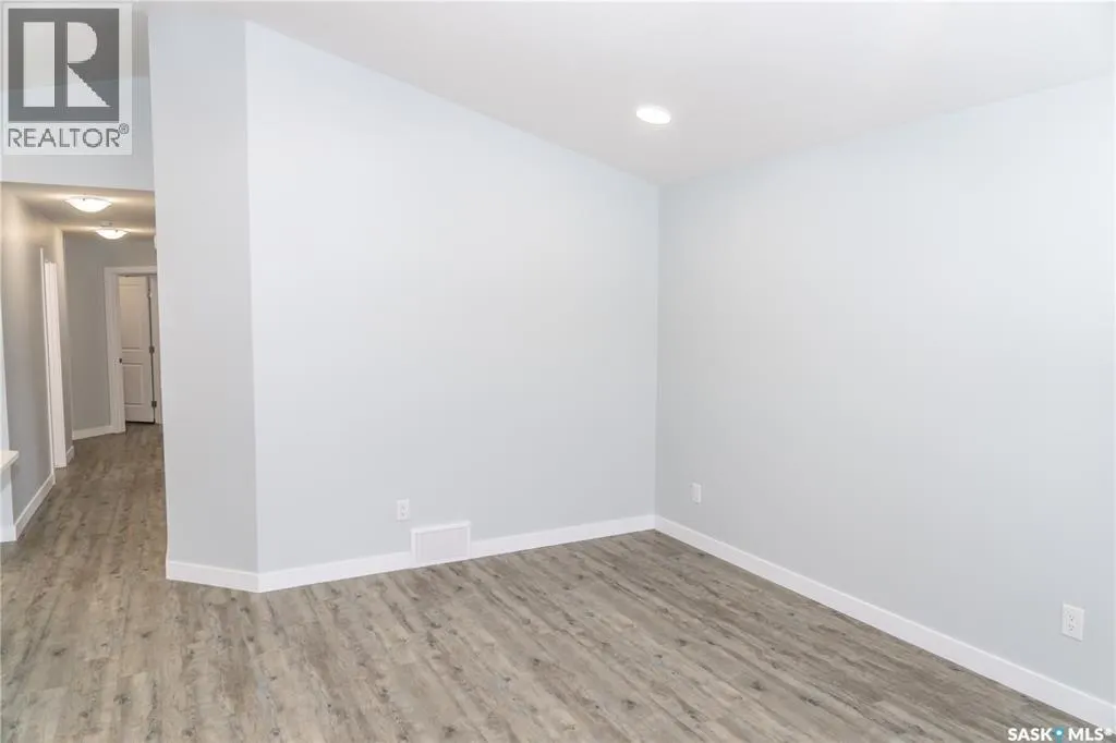 438 Kinloch CRESCENT