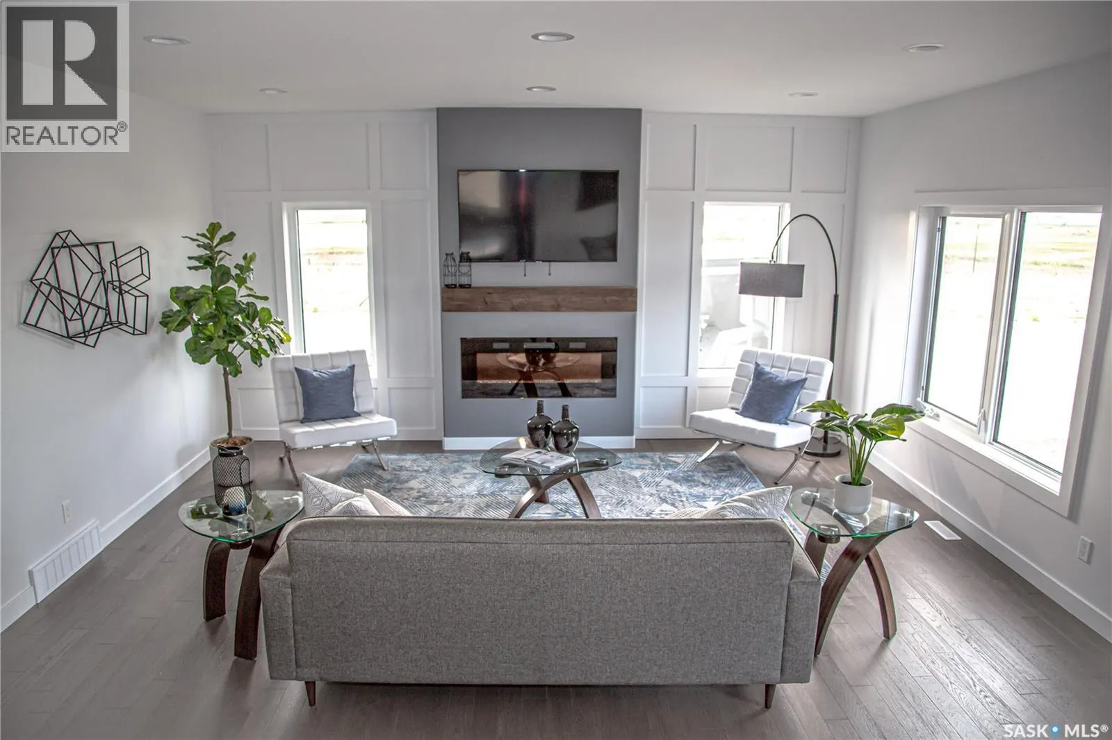 831 Nightingale ROAD