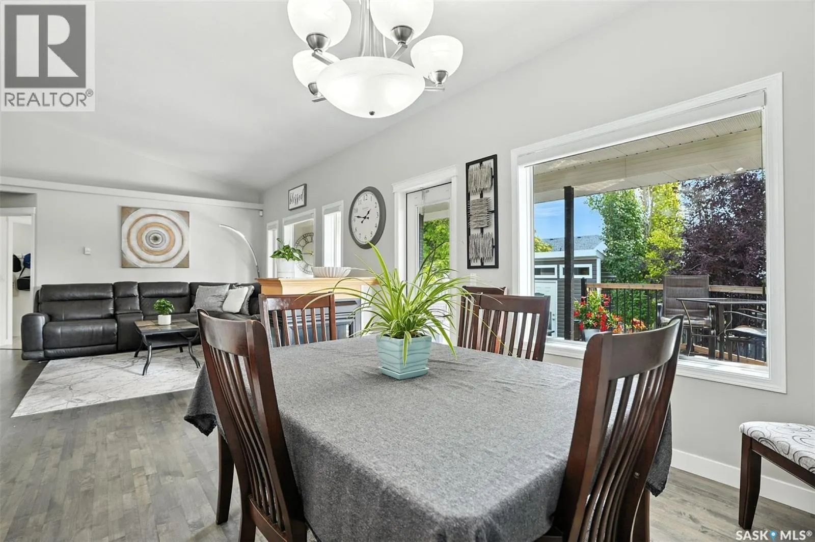 207 Pobran LANE