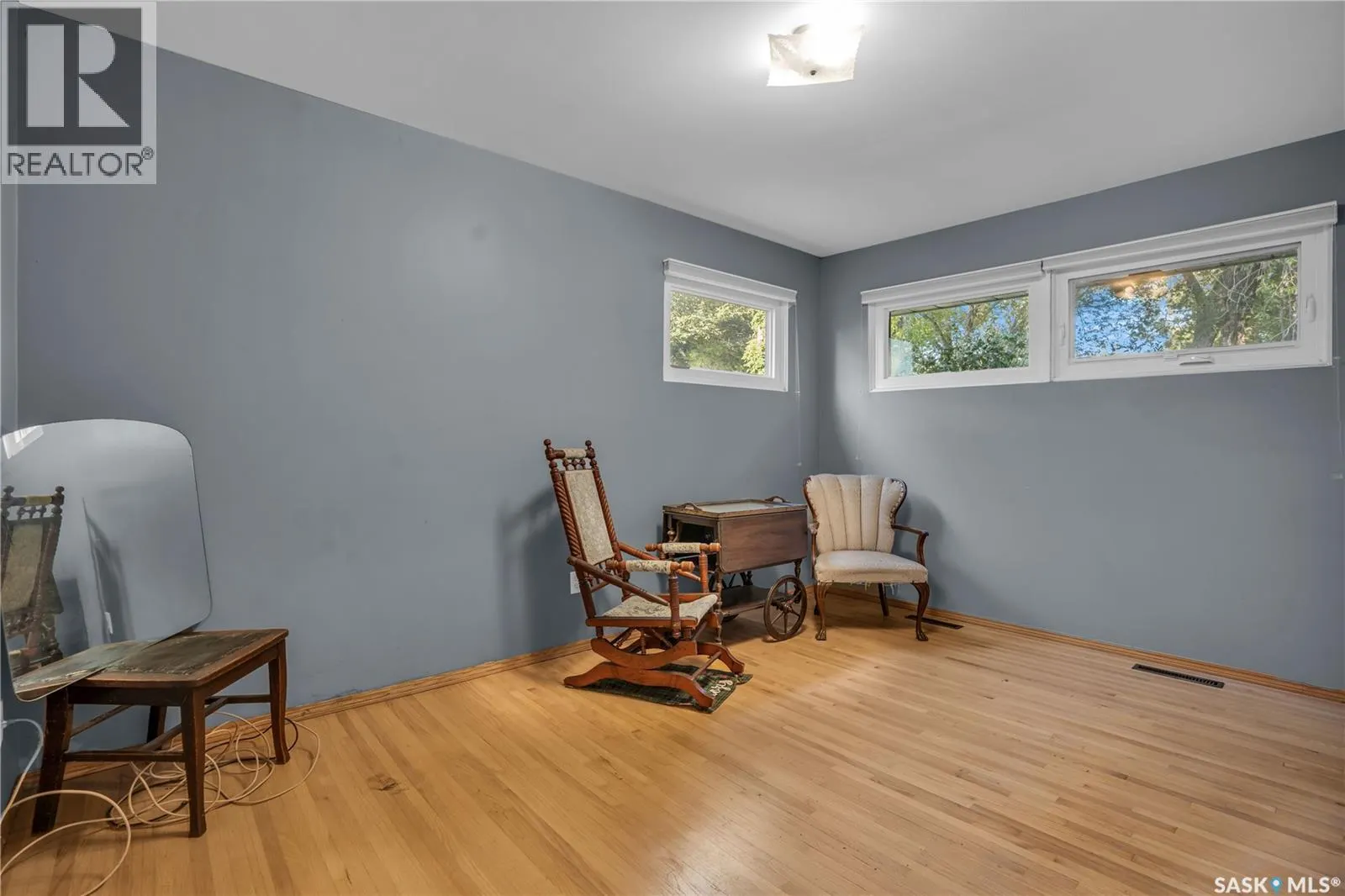 4516 Elgin ROAD
