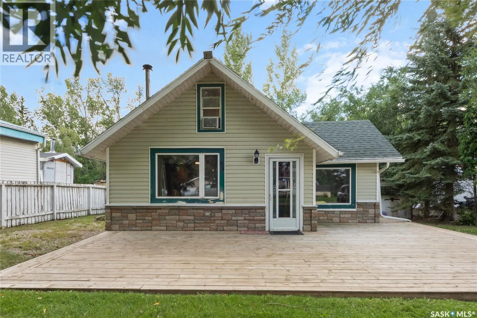 85 Procter DRIVE