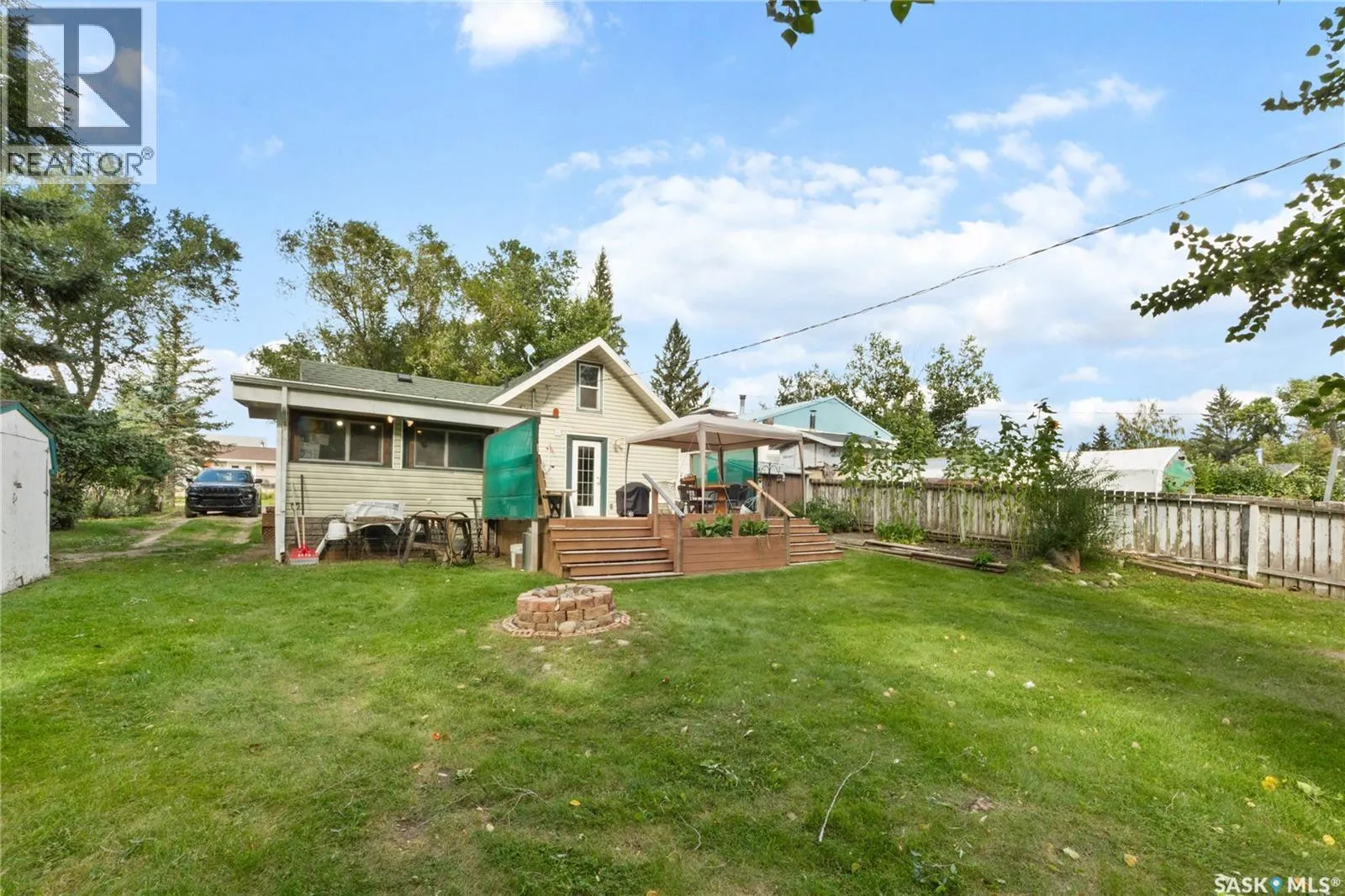 85 Procter DRIVE