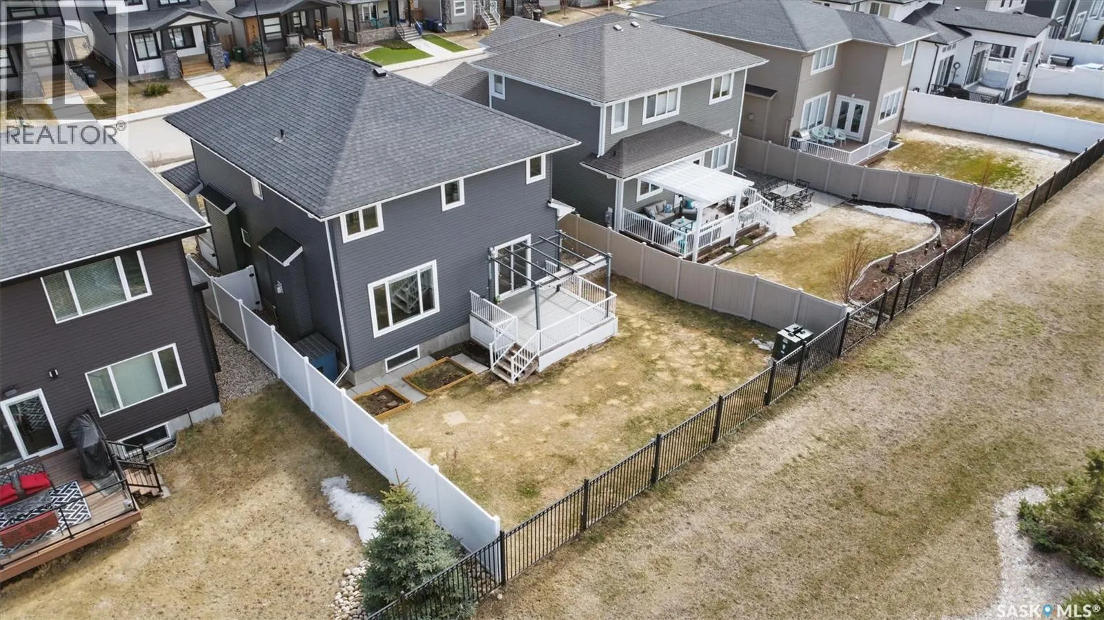306 Secord WAY