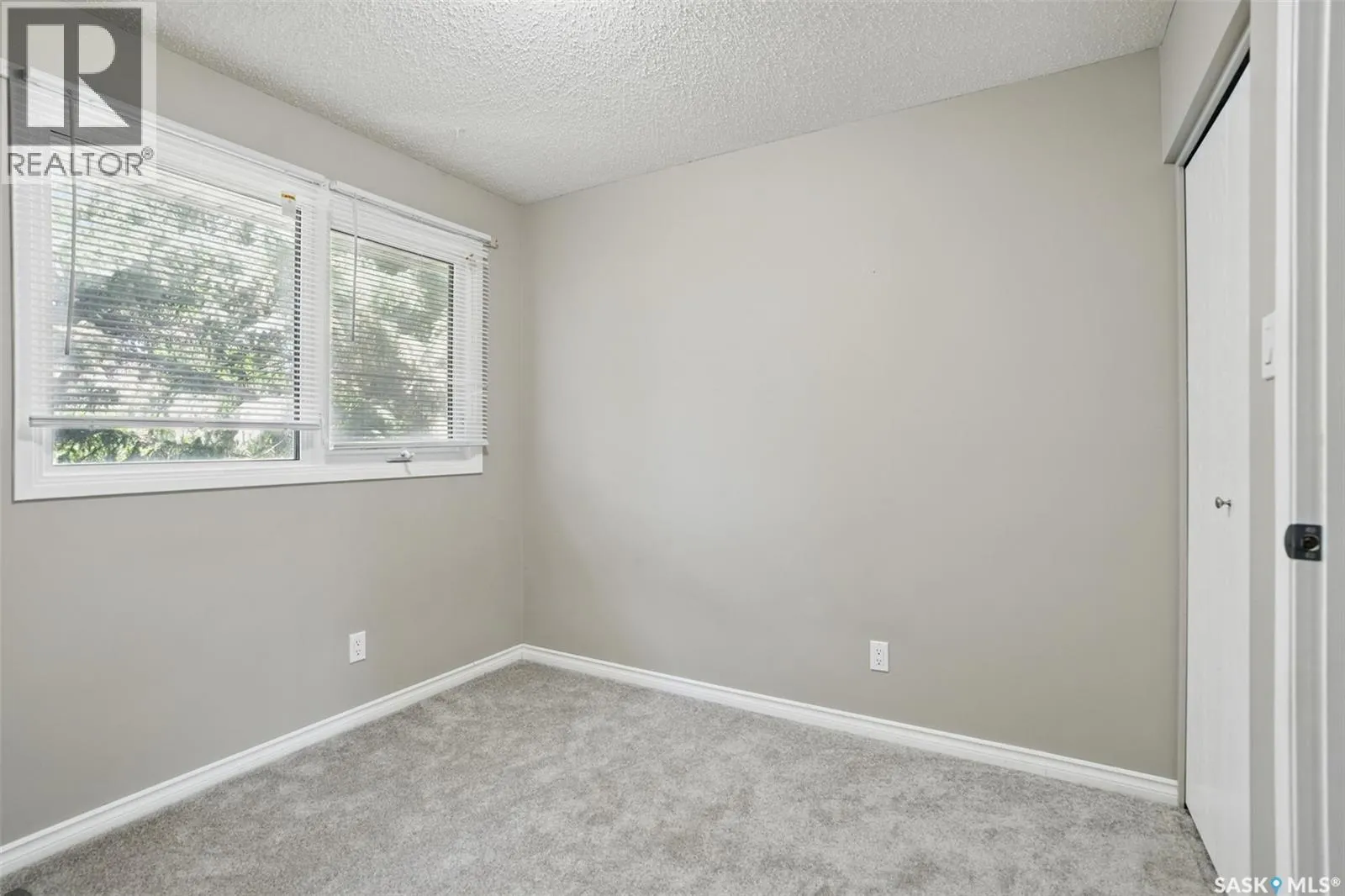 70 330 Haight CRESCENT