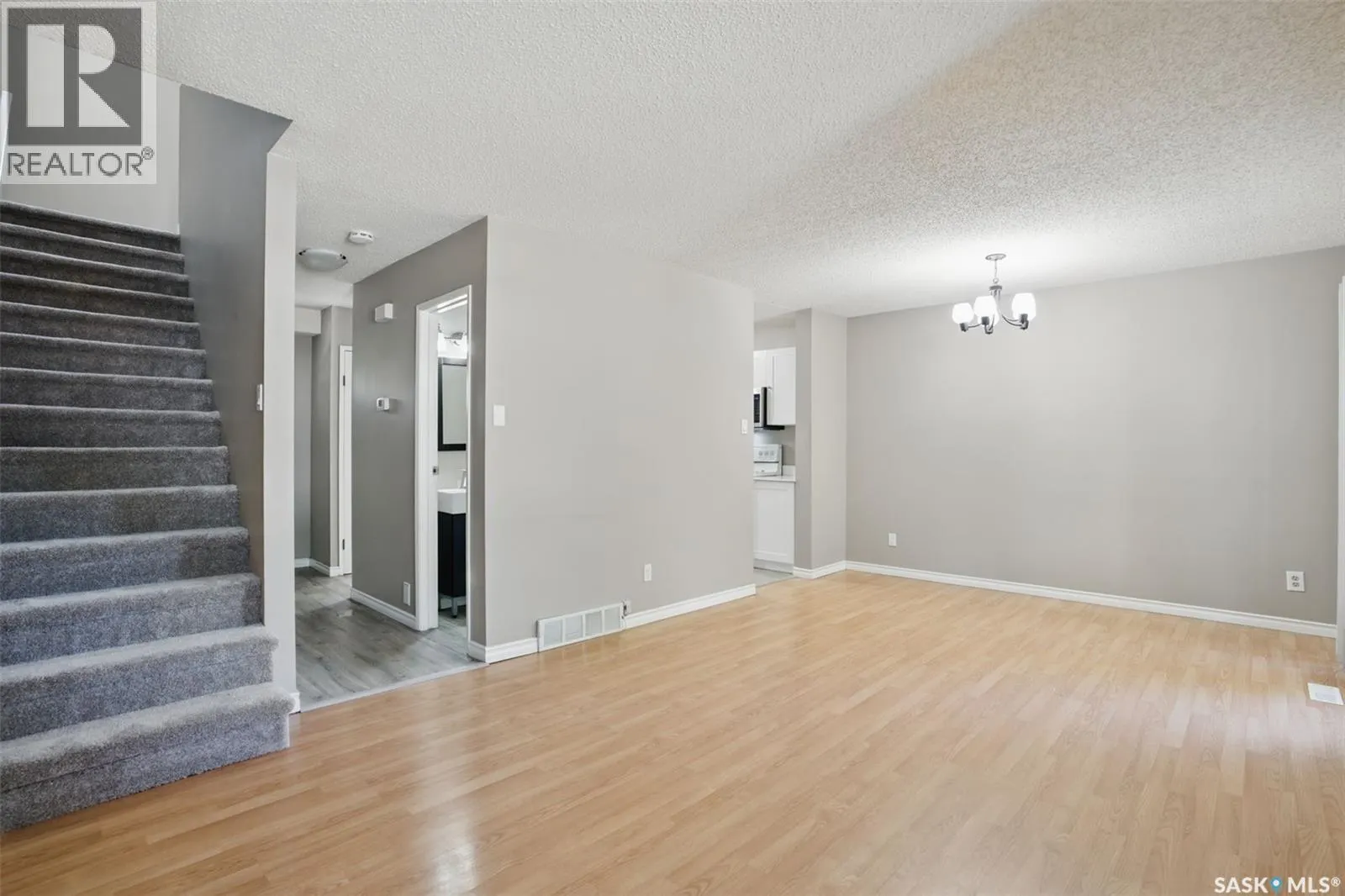 70 330 Haight CRESCENT