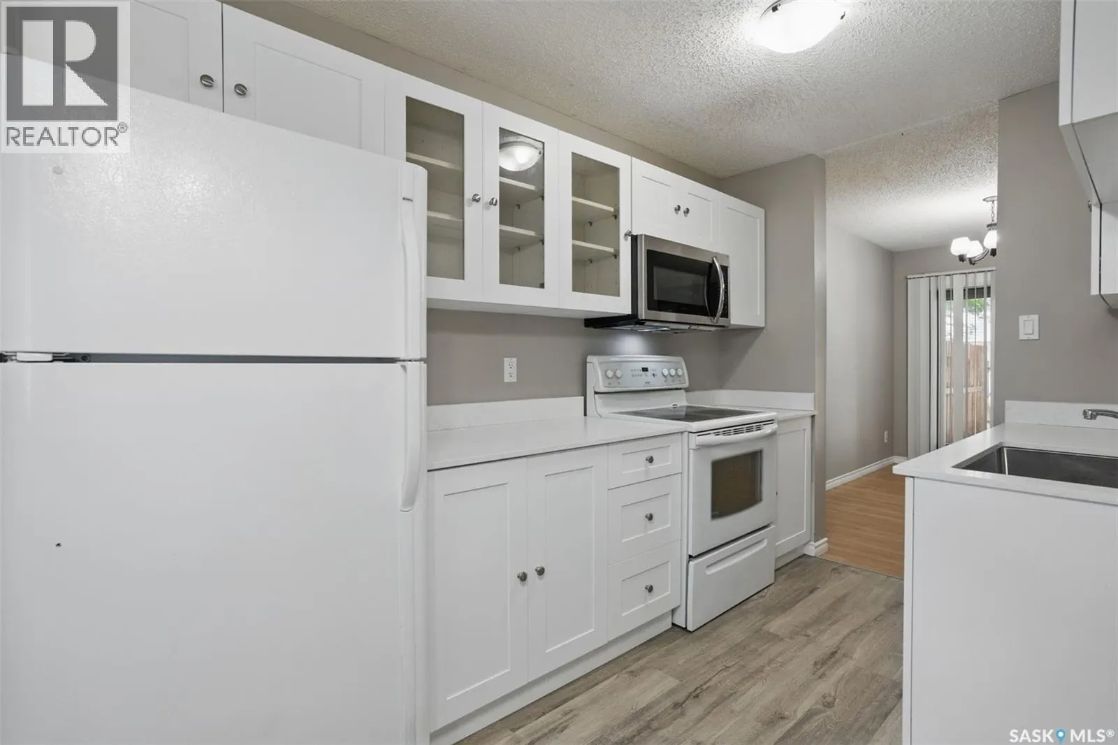 70 330 Haight CRESCENT