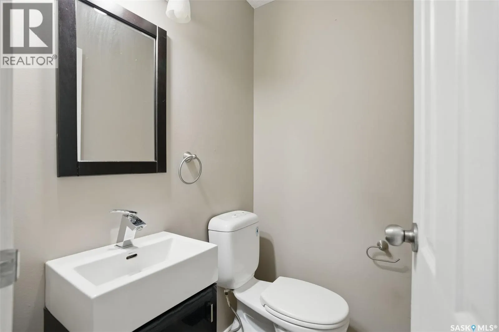 70 330 Haight CRESCENT