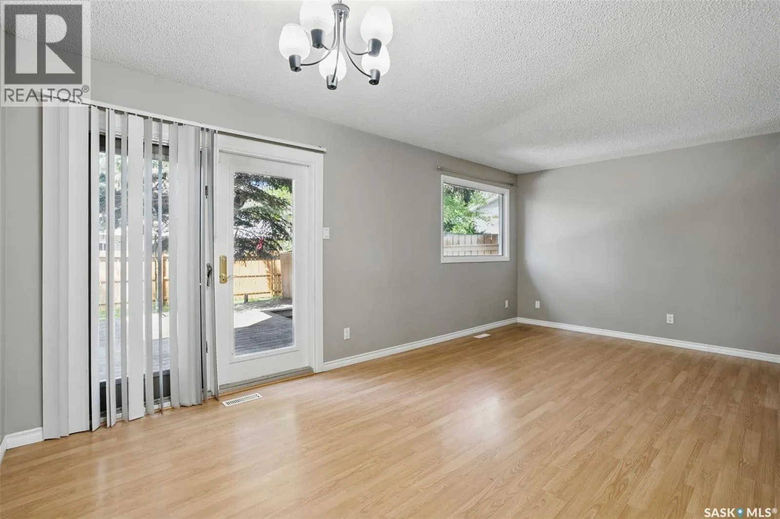 70 330 Haight CRESCENT