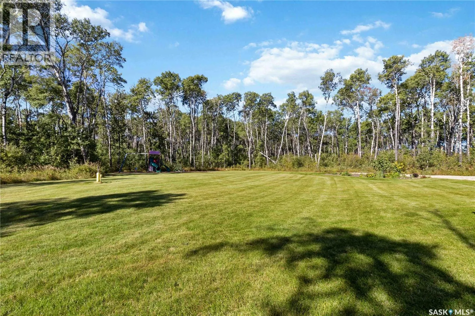 Lakefront Luxury on Little Loon