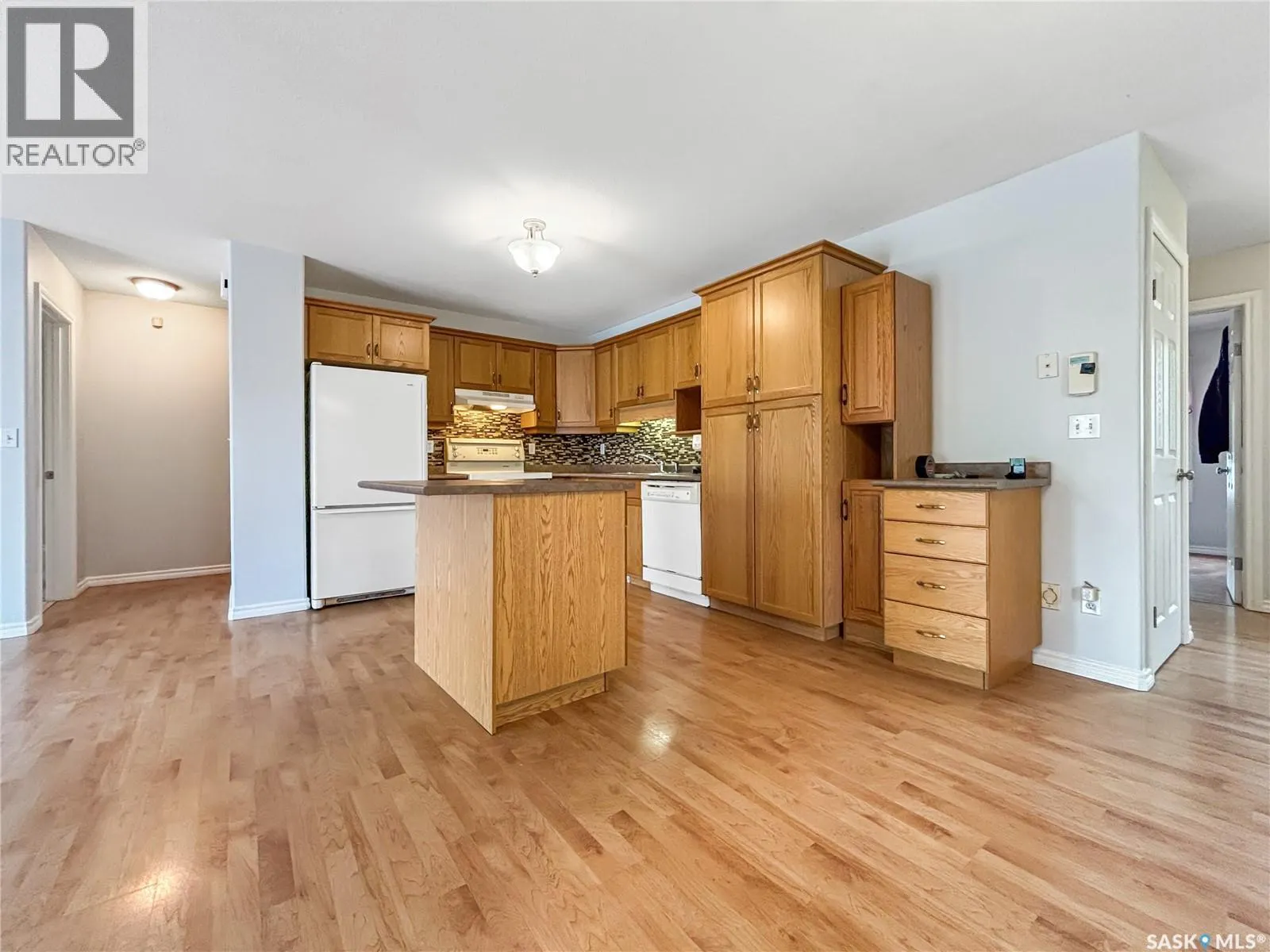 20 110 Banyan CRESCENT