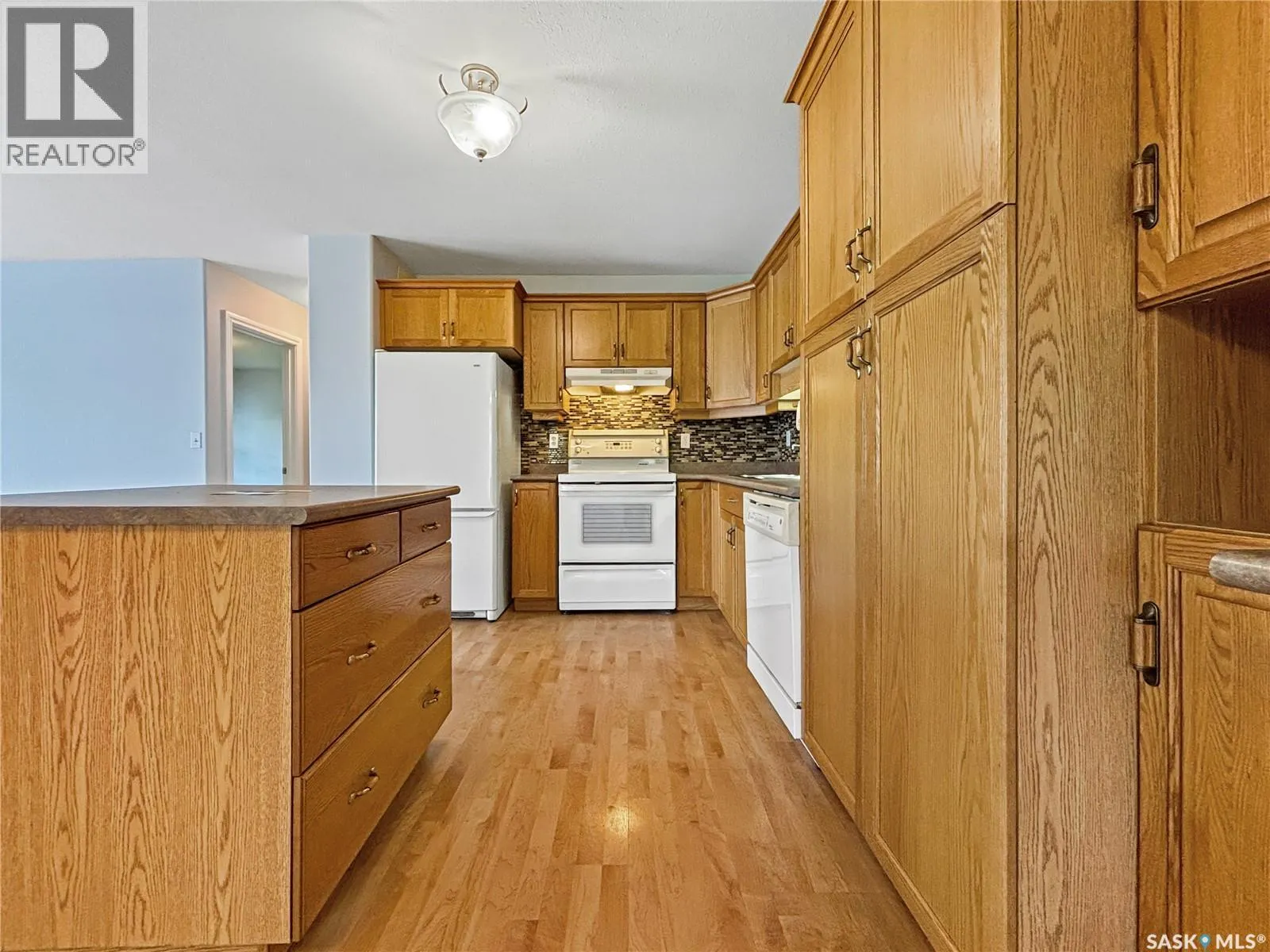 20 110 Banyan CRESCENT