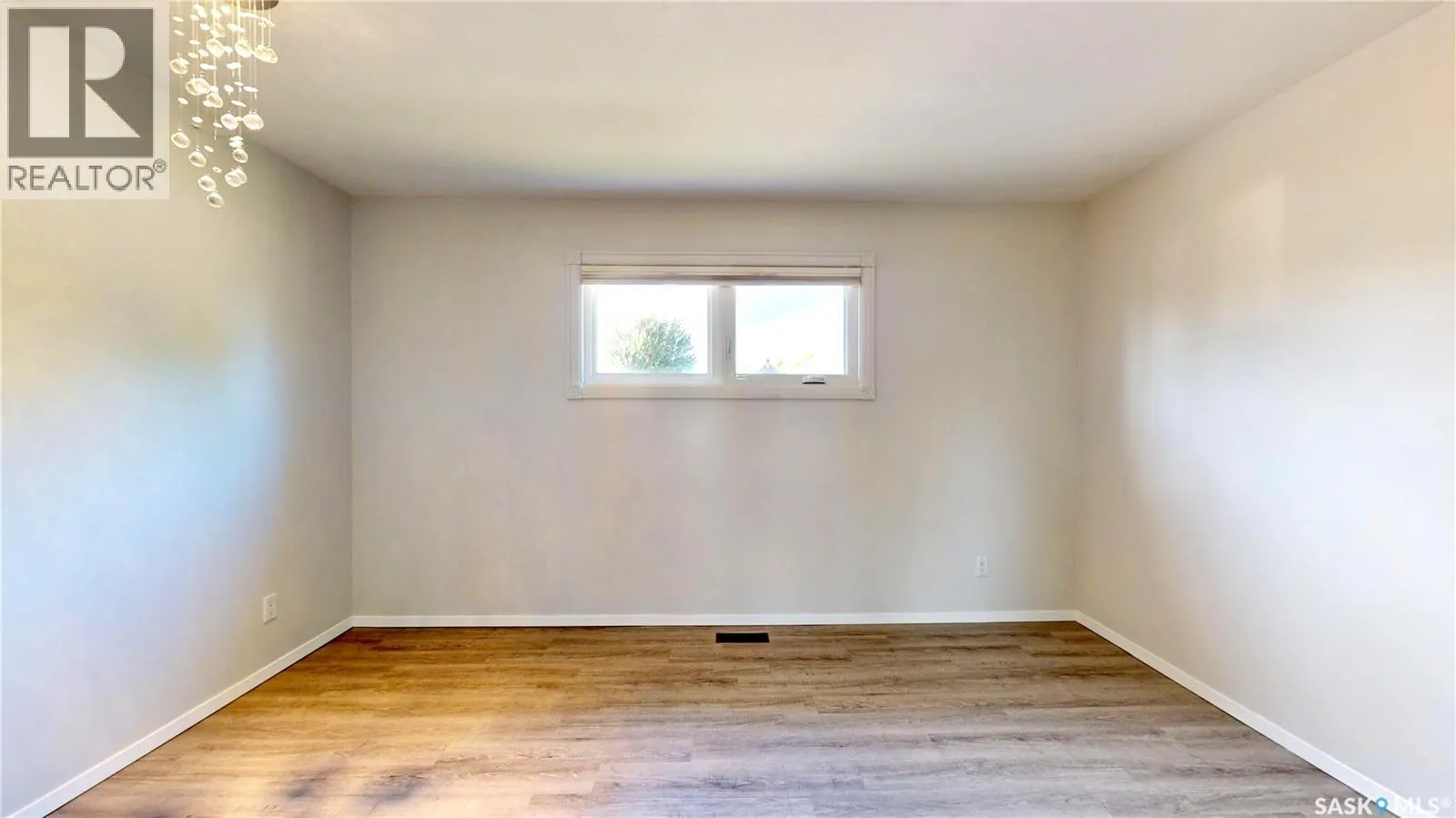 302 May STREET