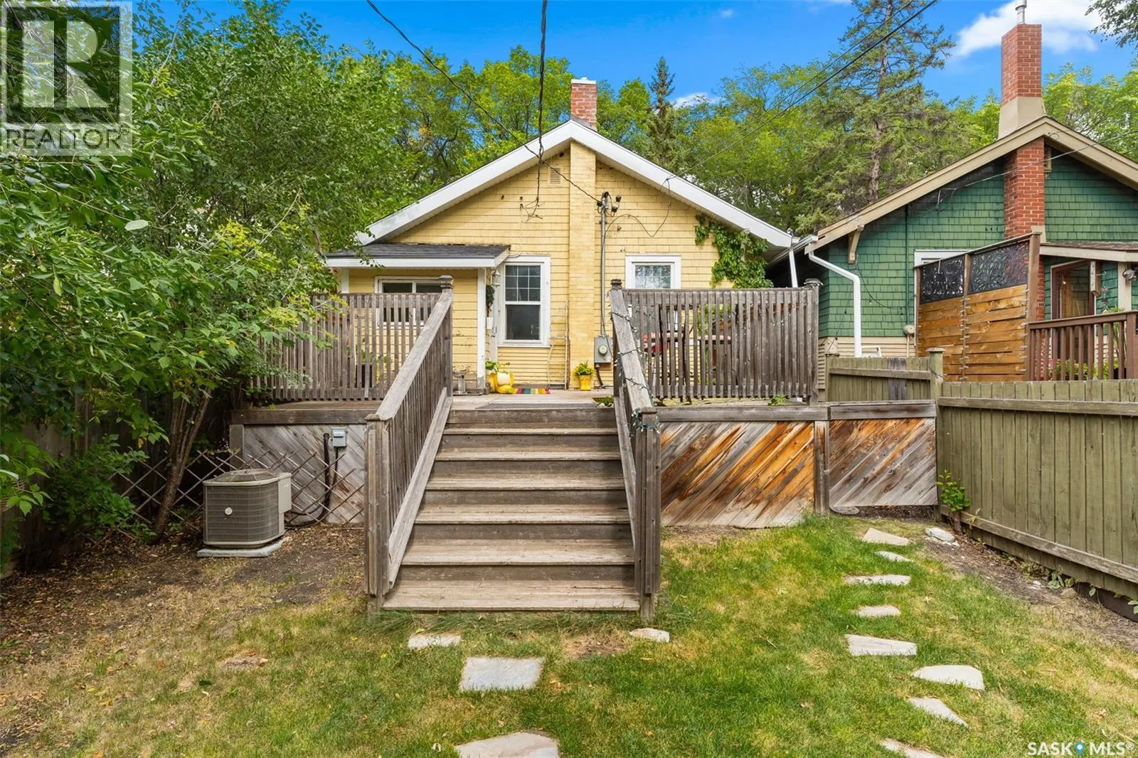 264 Leopold CRESCENT